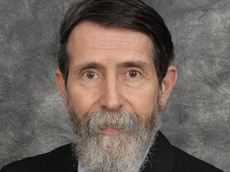 Photo of Engineering Professor Dr. Walter Saukin