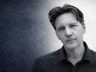 Image of actor and writer Andrew McCarthy