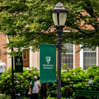 Photo Outside O'Malley School of Business